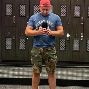 Meet your Posher, Dima